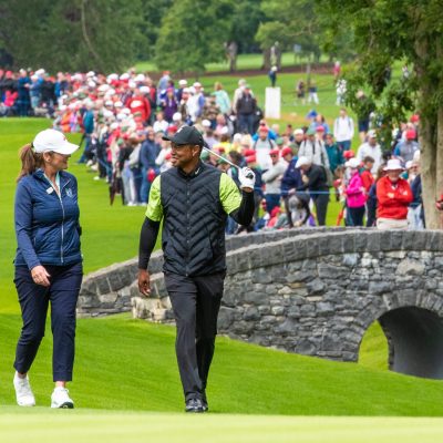Sharon chatting to Tiger Woods at the JP McManus Pro Am